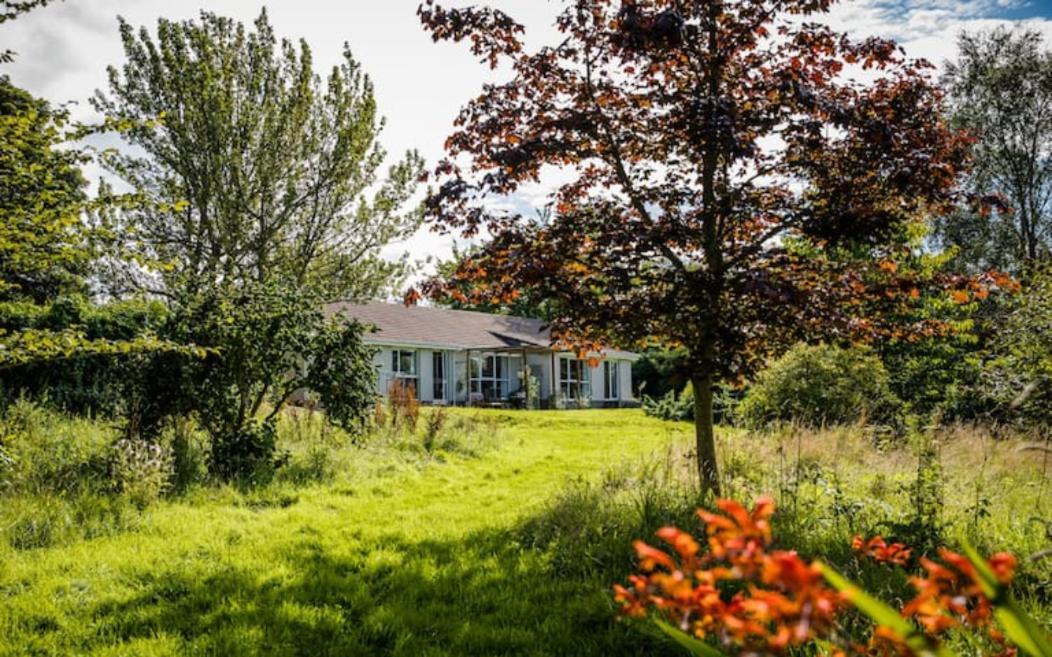Home Comforts In Peaceful 2 Acres Inverness Exterior photo