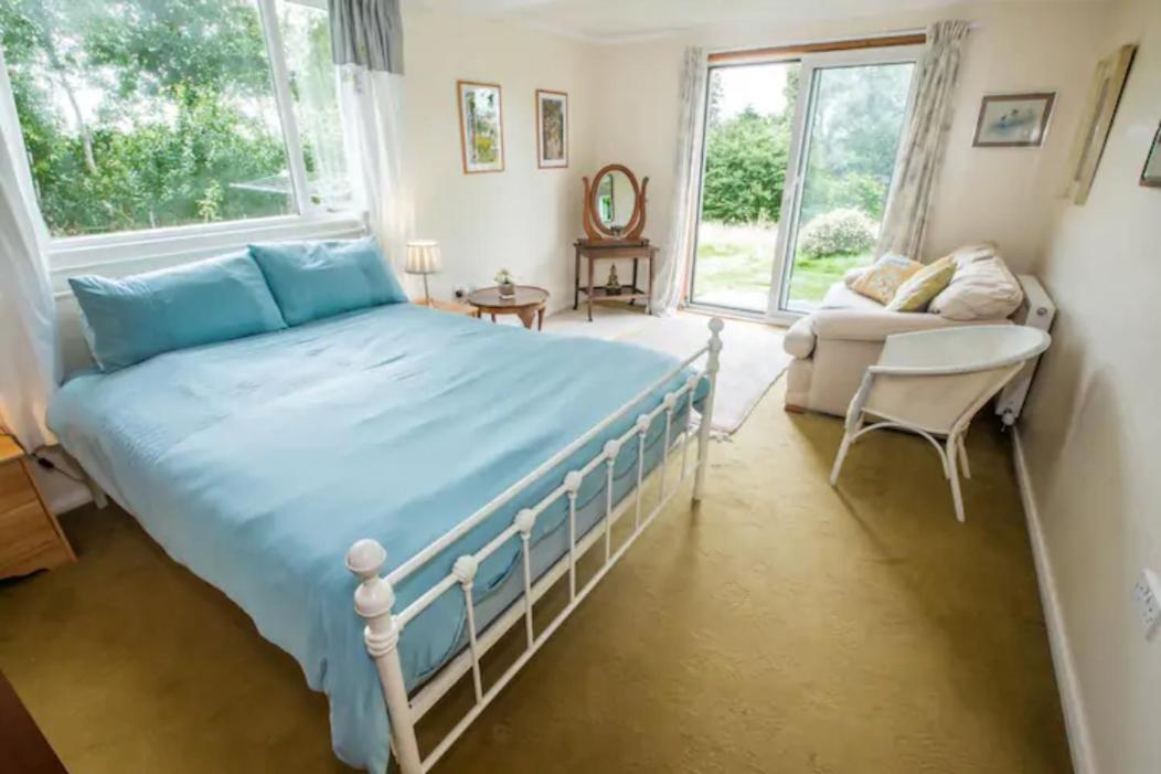 Home Comforts In Peaceful 2 Acres Inverness Exterior photo